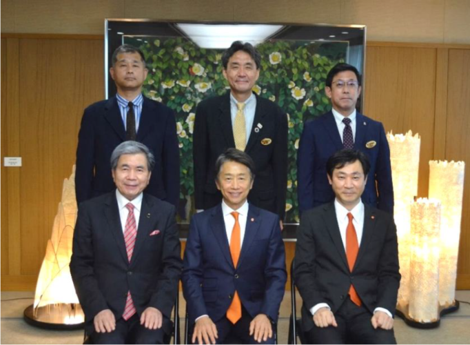 熊本県内の外国人留学生に食糧支援 えがお ヘルスビジネスオンライン 熊本県内の外国人留学生に食糧支援 えがお ヘルスビジネスオンライン