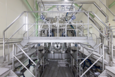 真空ドラムドライを用いた原料加工を提案／日研フード