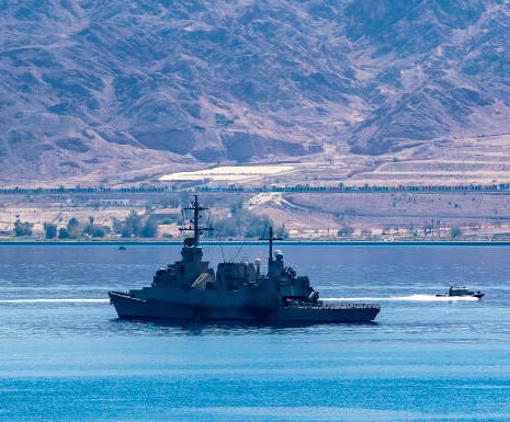 ホルムズ海峡封鎖の影響に業界から憂慮の声も